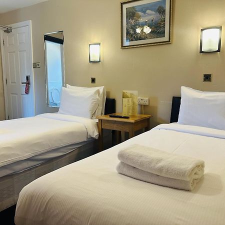 Woodcock Inn Felbridge Екстер'єр фото